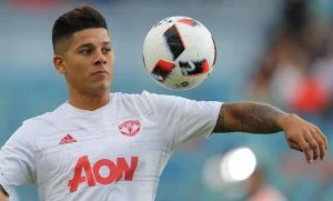 29 Manchester United rejected Rojo offers, says agent for F