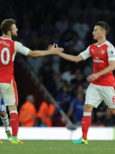 27-pair-for-the-future-in-mustafi-and-koscielny-for-c